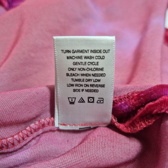 John Mark Women's Shirt Size L Red Pink Velvet Long Sleeve Button  Tunic 44 - Picture 9 of 12